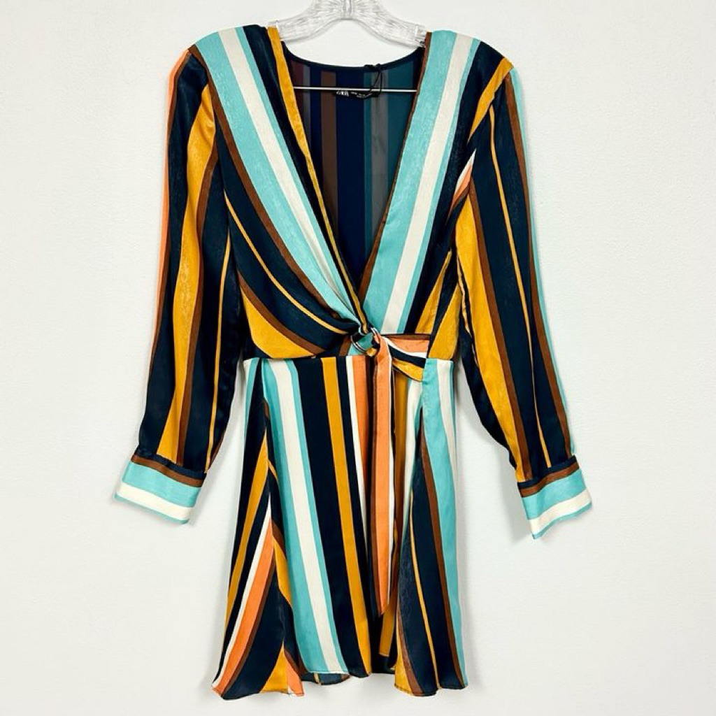 Đầm Zara size M S đều mặc được 99% không tag