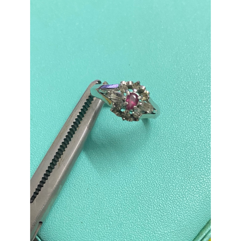 Nhẫn đính  ruby  và  ngọc  trai  akoya nước mặn si nhật