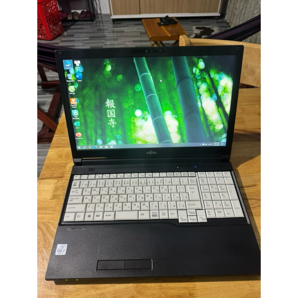 laptop fujitsu i3 10110u/8g/ssd 128g +hhd 320g