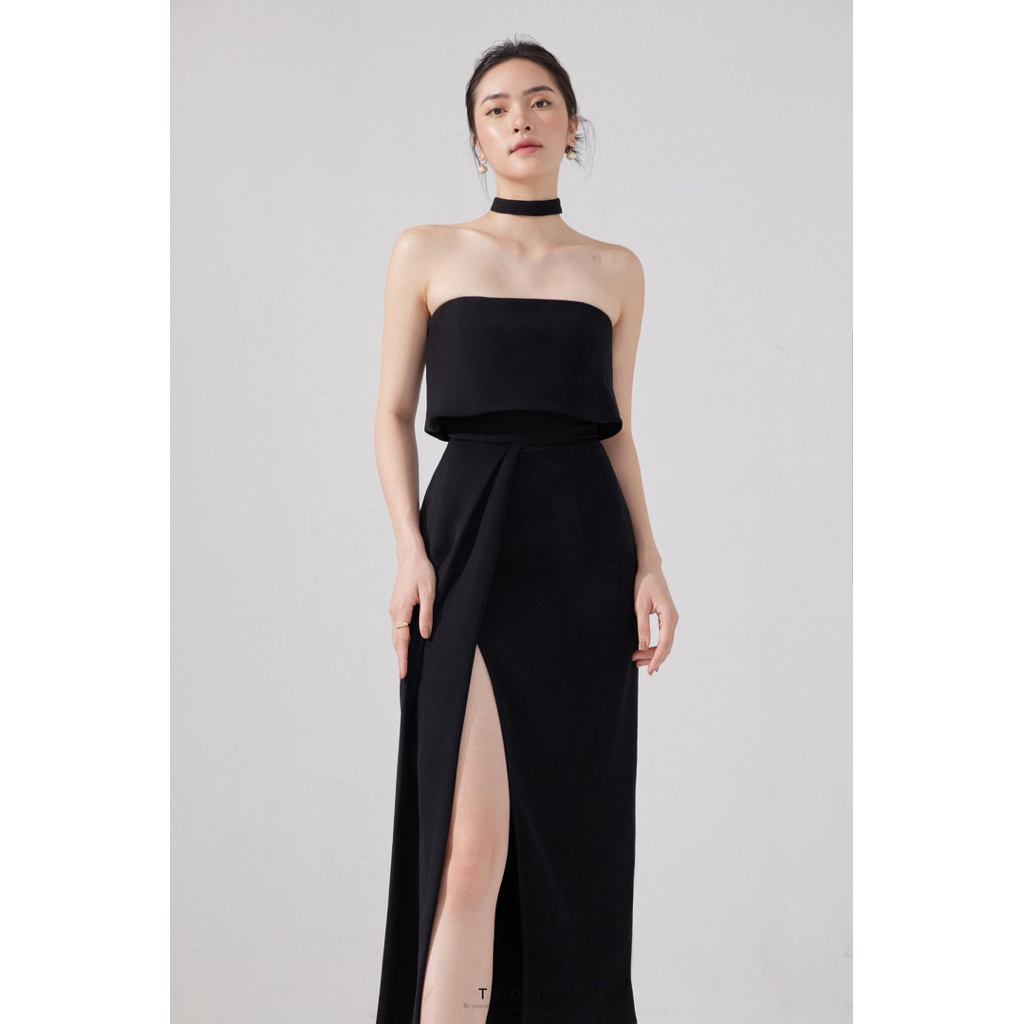 VÁY ĐẦM QUÂY Trio Ji đen có đai cổ ( thanh lý)
