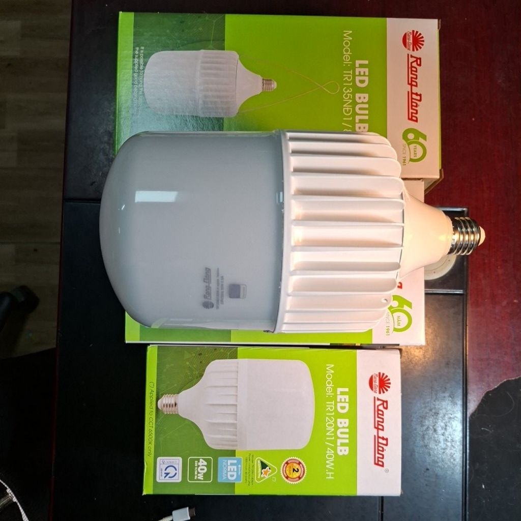 Bóng đèn LED bulb trụ nhôm đúc TR135NĐ1 80WModel: TR135NĐ1/80W.H
