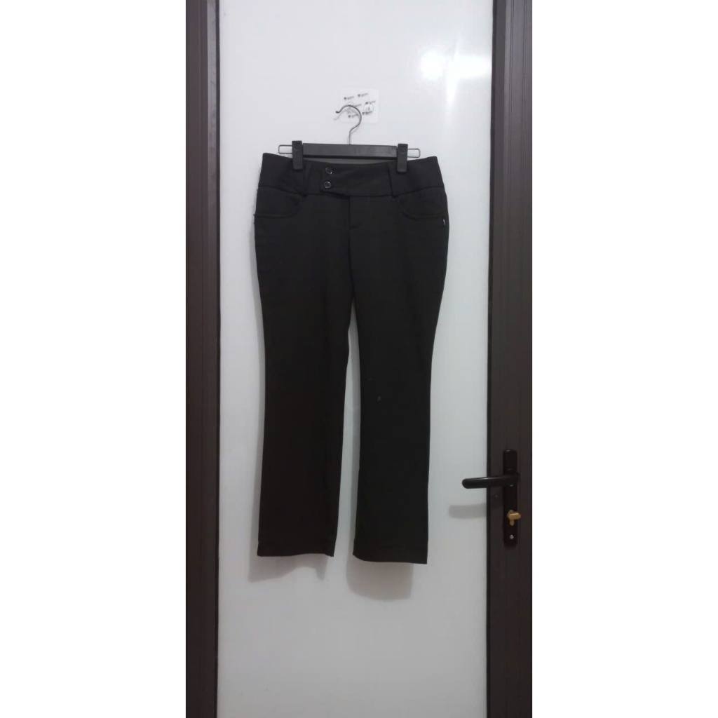 thanh lý quần của EmSpo sai L
