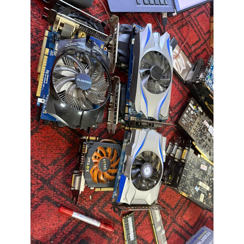 VGA,CAR Màn hinh Cỏ các Mã 650 1Gb D5, 660 2gb D5 hàng Hàn đẹp ZINNNN