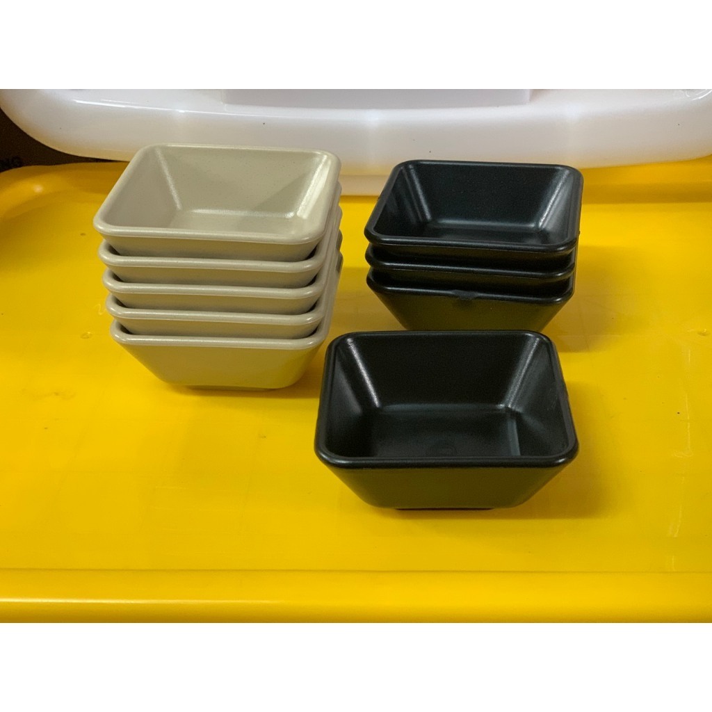 Combo 5 Đĩa chấm nhỏ/ đĩa đựng muối tiêu nhựa Phip màu Be - Màu Đen 7cm[GD 97]