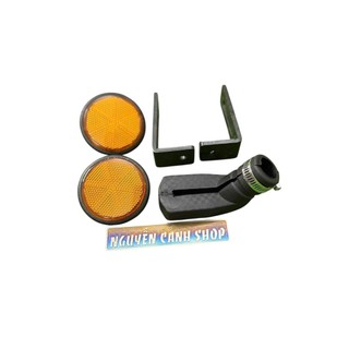 Cặp mắt mèo tặng cao su chống nghiên pát công gắn bản số xe máy