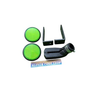 Cặp mắt mèo tặng cao su chống nghiên pát công gắn bản số xe máy
