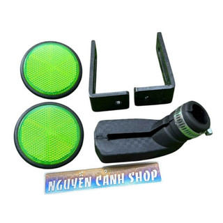 Cặp mắt mèo tặng cao su chống nghiên pát công gắn bản số xe máy