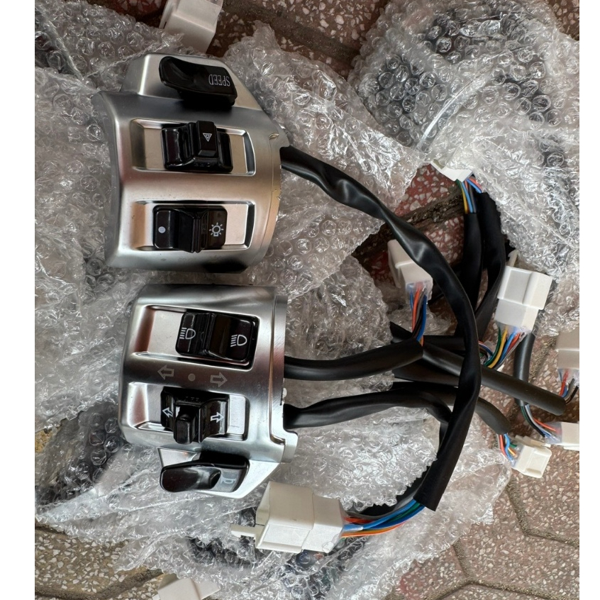 Bộ công tắc lắp xe điện Vespa JVC, DK Bike hàng theo xe
