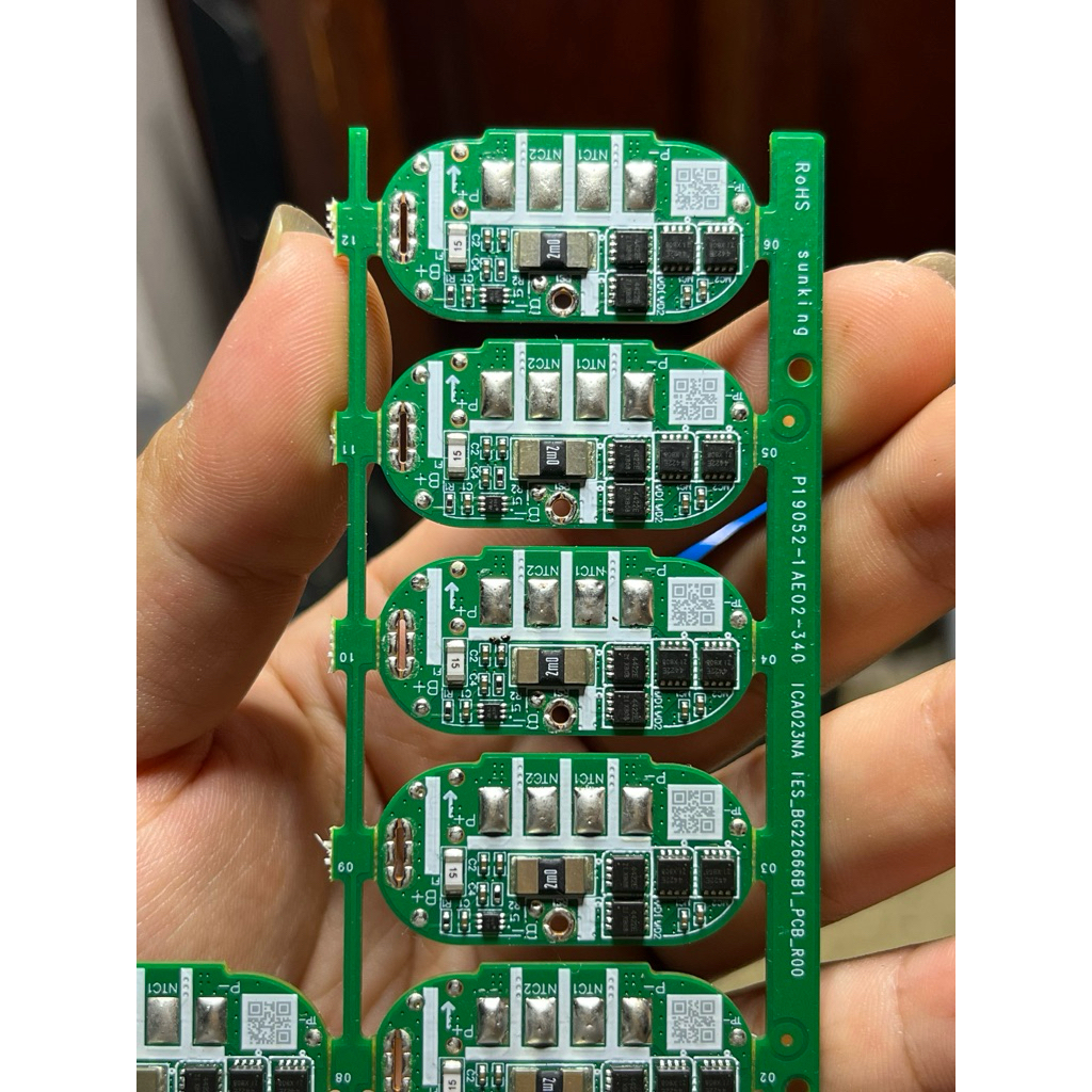 Mạch pin jbl flip5-6