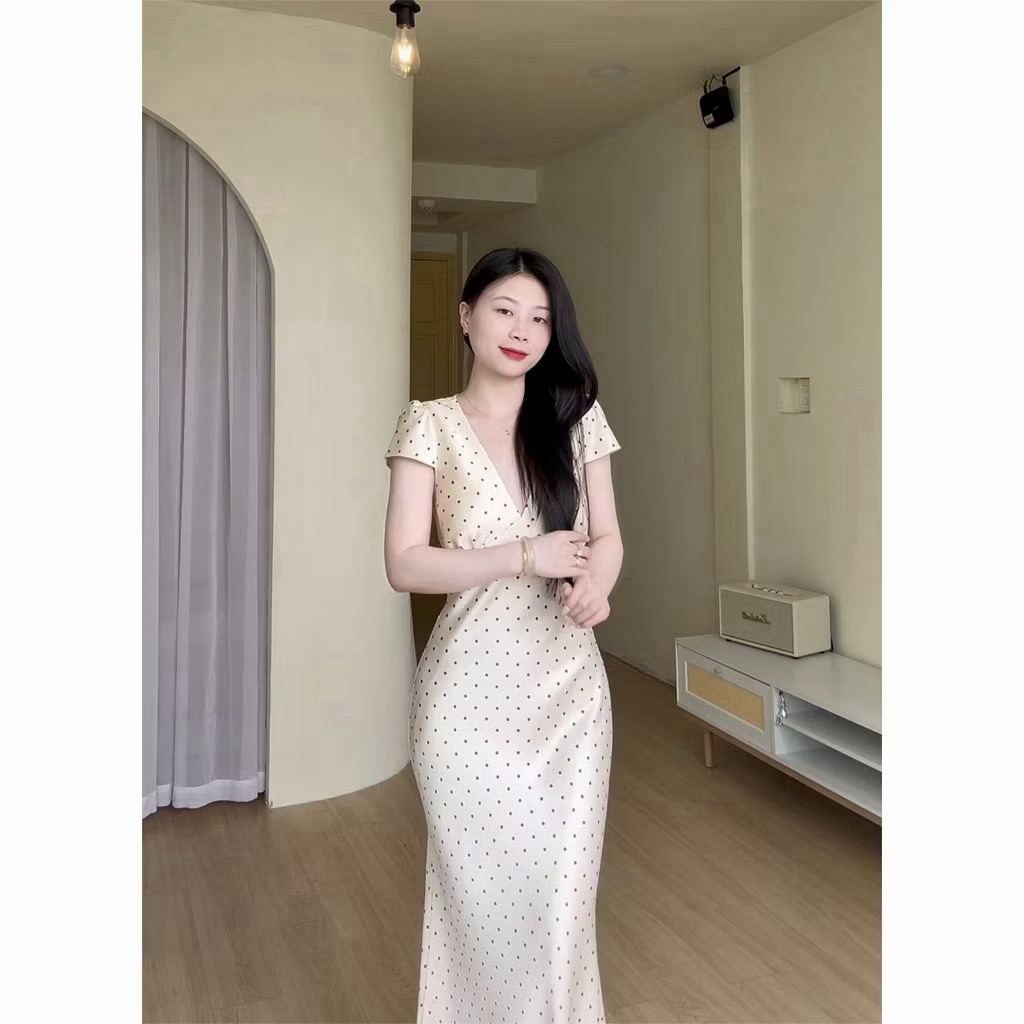 [PASS] Đầm lụa cổ V tay ngắn dáng dài - LYC Fashion