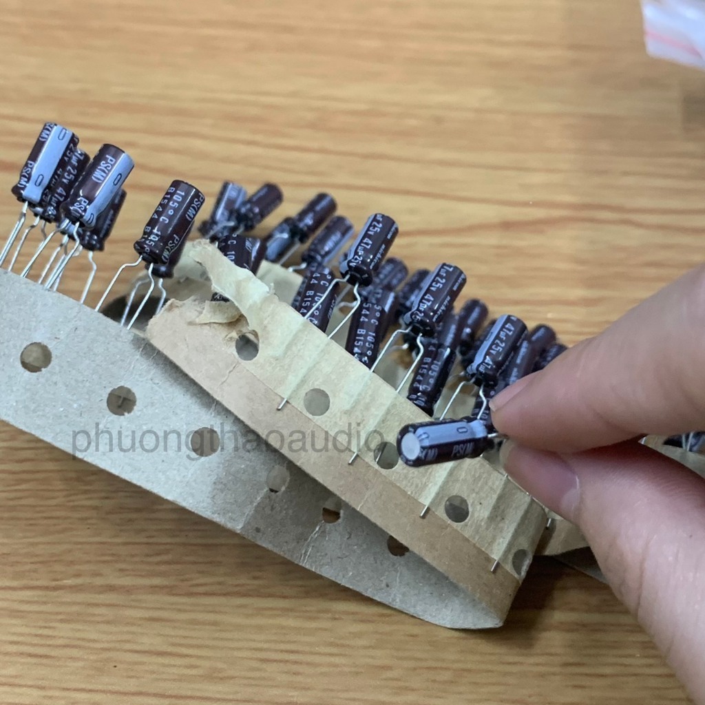 Tụ Nichicon VR 47uf 25V, tụ phân cực 47uf25V