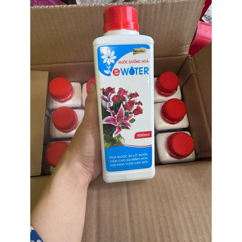 Nước dưỡng hoa Bambi Ewater 600ml