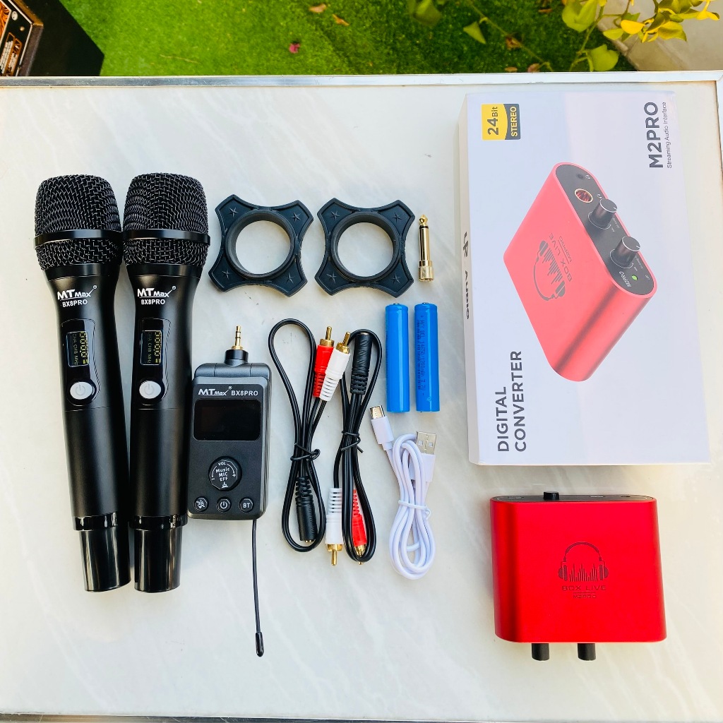 Combo Micro Không Dây BX8 Pro + Box Sạc Live M3 Pro , Livestream Hát Karaoke Cực Dễ Dùng