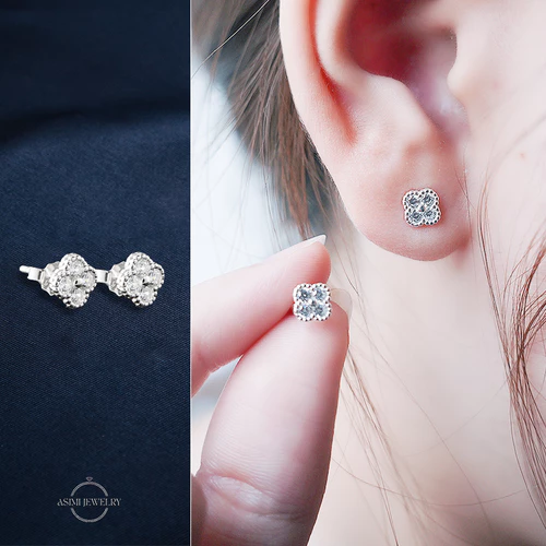 Bông tai bạc Ý mặt đá cỏ 4 lá Asimi Wishes Cluster KT28 - đeo trên mẫu