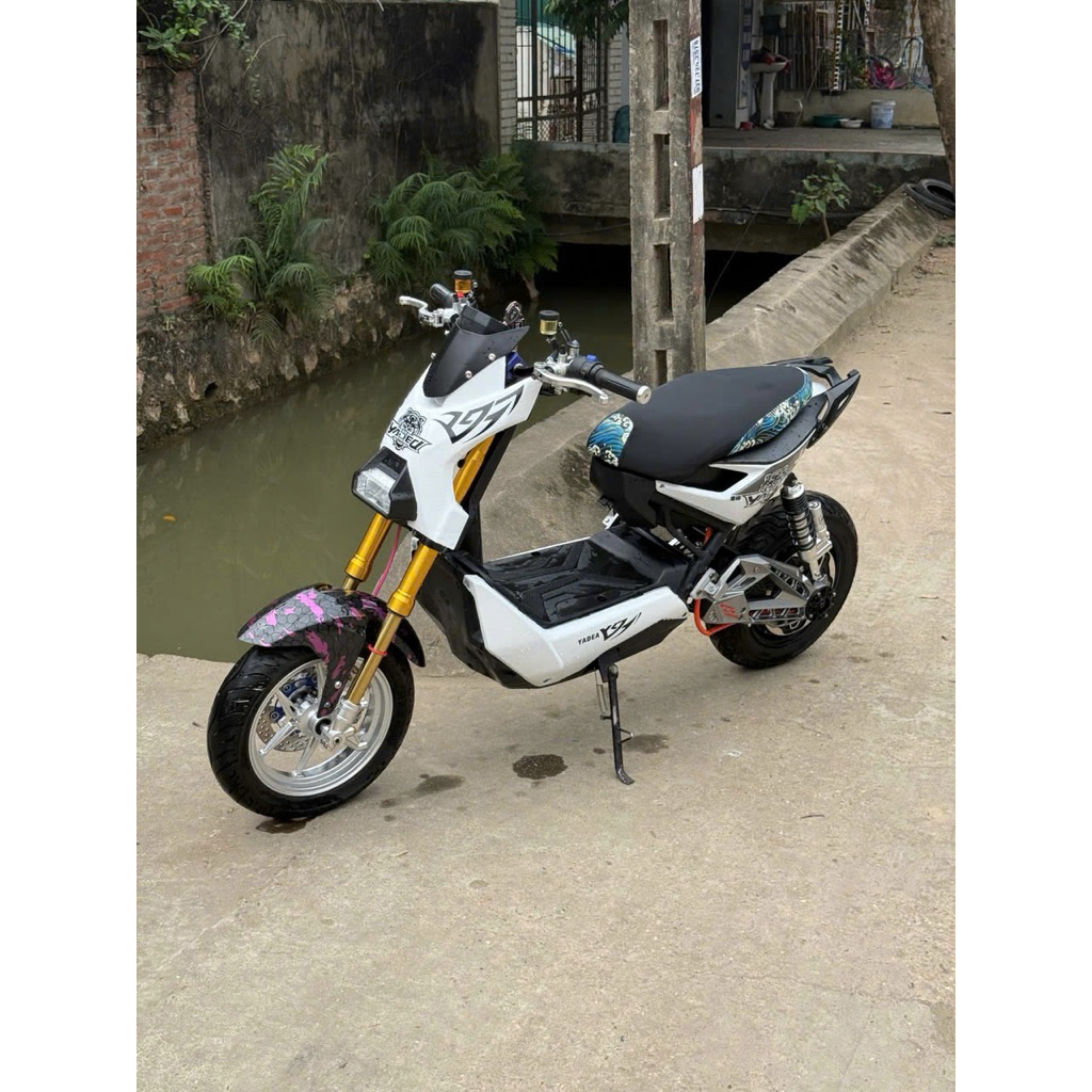 chắn bùn trước carbon nhúng xmen neo, usd gắn xe xmen điện