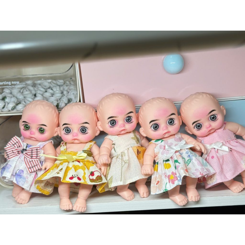Búp bê 5inch gái mắt mím