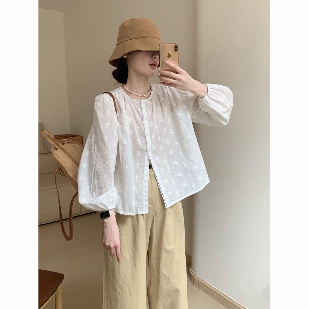 Ao babydoll tay bồng hoạ tiết thêu