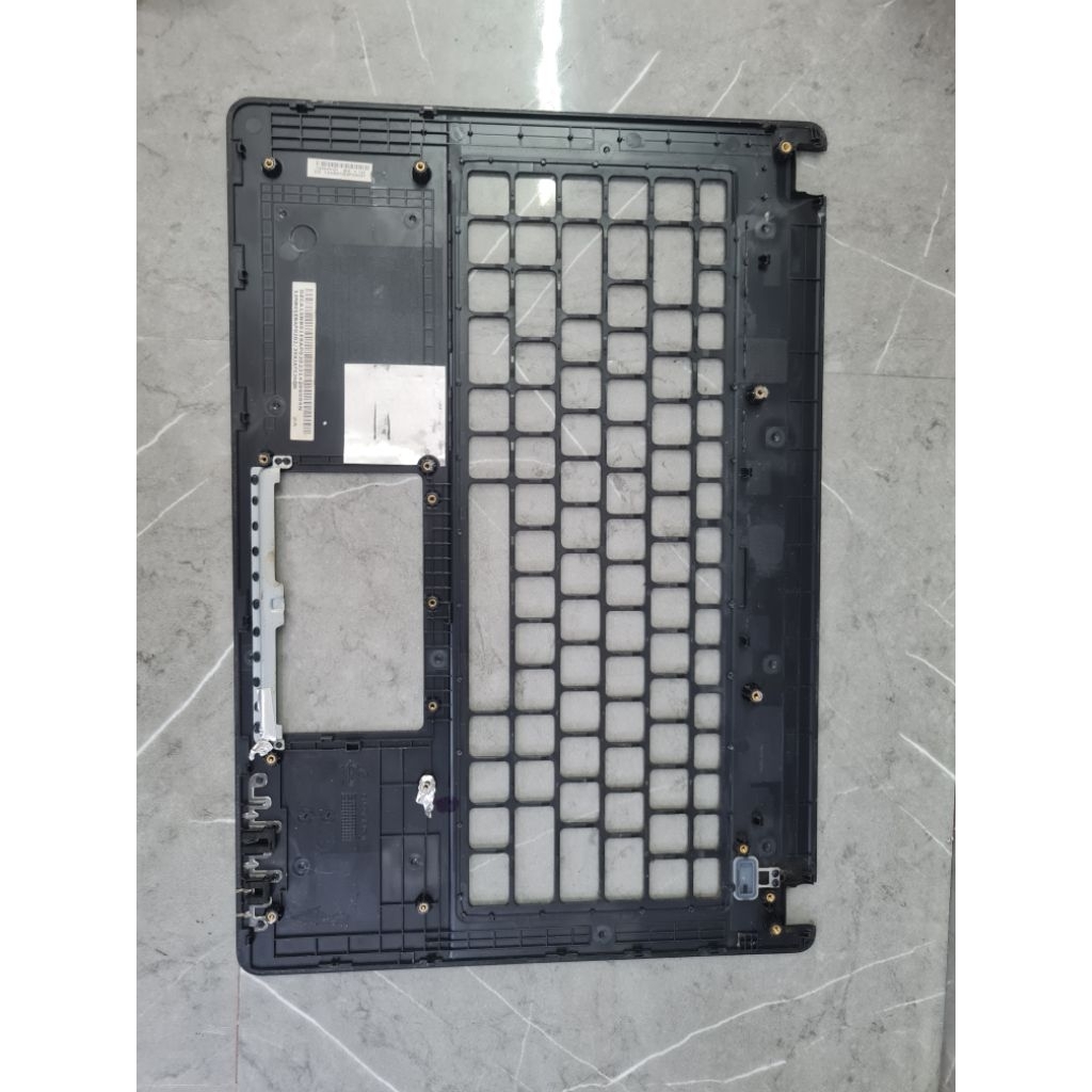 mặt C asus P450L