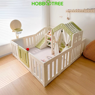 Quây cũi nhựa Bamboo kết hợp cầu trượt, xích đu, bảng vẽ, bóng rổ, kệ để đồ chơi 7in1 hiệu Hobbytree