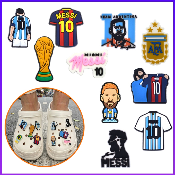 Bộ Sticker Hoạt Hình Gắn Dép Chủ Đề Lionel Messi - 10 Sticker Messi siêu đẹp