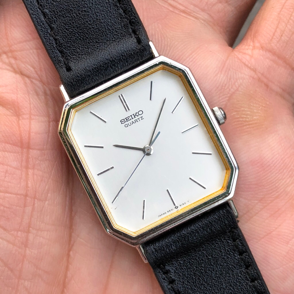 Đồng hồ Nam Nữ Seiko mặt tank, dây da
