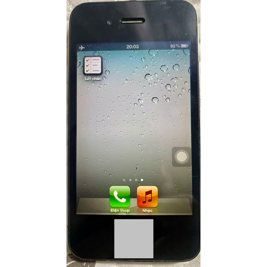 4G - 16gb lS0 5 bản hạ cấp chứ k phải bản gốc, dùng vẫn mượt, fuII chức năng fuII sjm, bin hơi kém, 