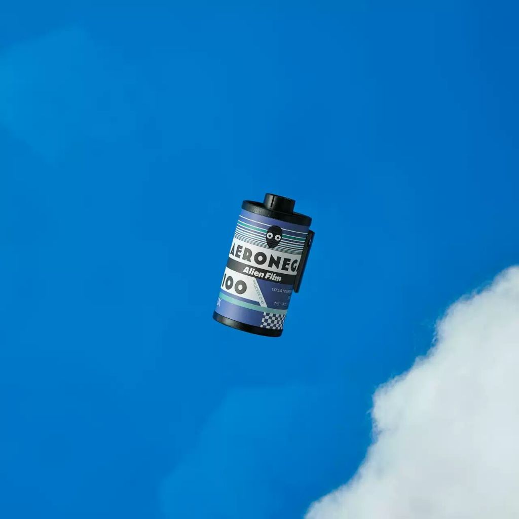 [ORDER] CUỘN FILM 35MM AERONEGA – 36 ẢNH - ISO 100 – C41 – CINE FILM REPACK