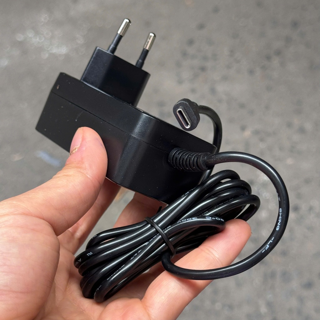 Sạc laptop 12V 3A Type C