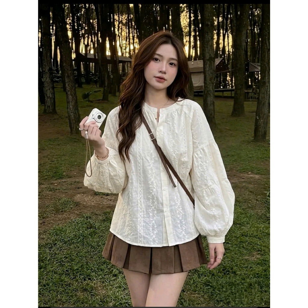 (Hàng Mới): Set 2 Món Áo Thô Cổ Tròn Tay Bồng Bo Thêu Hoa Nổi Mix Chân Váy Xếp Ly Nâu-Ảnh Thật Lollaye | BigBuy360 - bigbuy360.vn