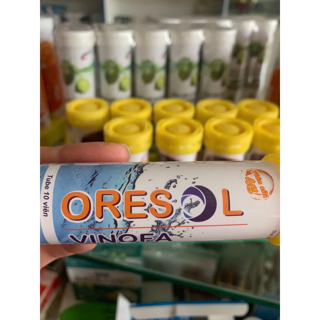 Viên sủi bù điện giải Oresol Pluz - Tuýp 10 viên Hadiphar bổ sung natri muối - phù hợp chơi thể thao