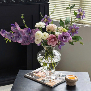 Bình Hoa Thủy Tinh Trái Tim Cao Cấp – Lọ Hoa Decor Phòng Khách Tinh Tế Sang TrọngDona Home Decor