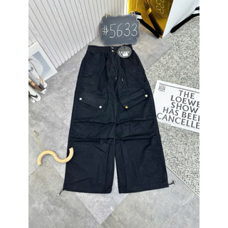 quần jeans nữ loe đen rách gấu