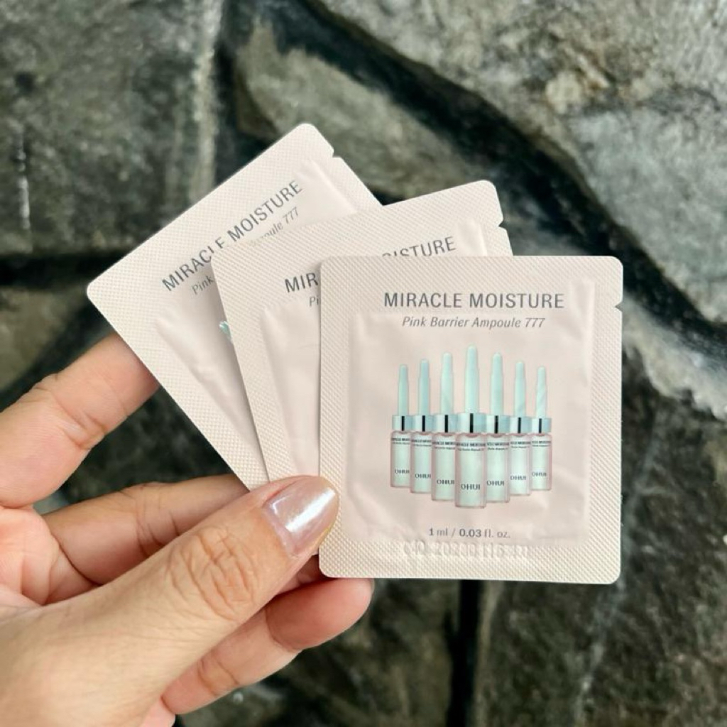 10 Gói Tinh Dầu 777 Dưỡng Ẩm, Cấp Nước Ohui Miracle Moisture Ampoule 777