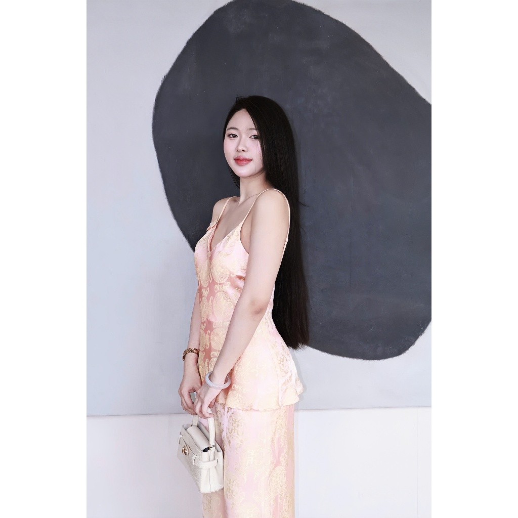 LYC FASHION - Hải Tước Set 2 Dây Cổ V Kèm Quần Ống Rộng | BigBuy360 - bigbuy360.vn