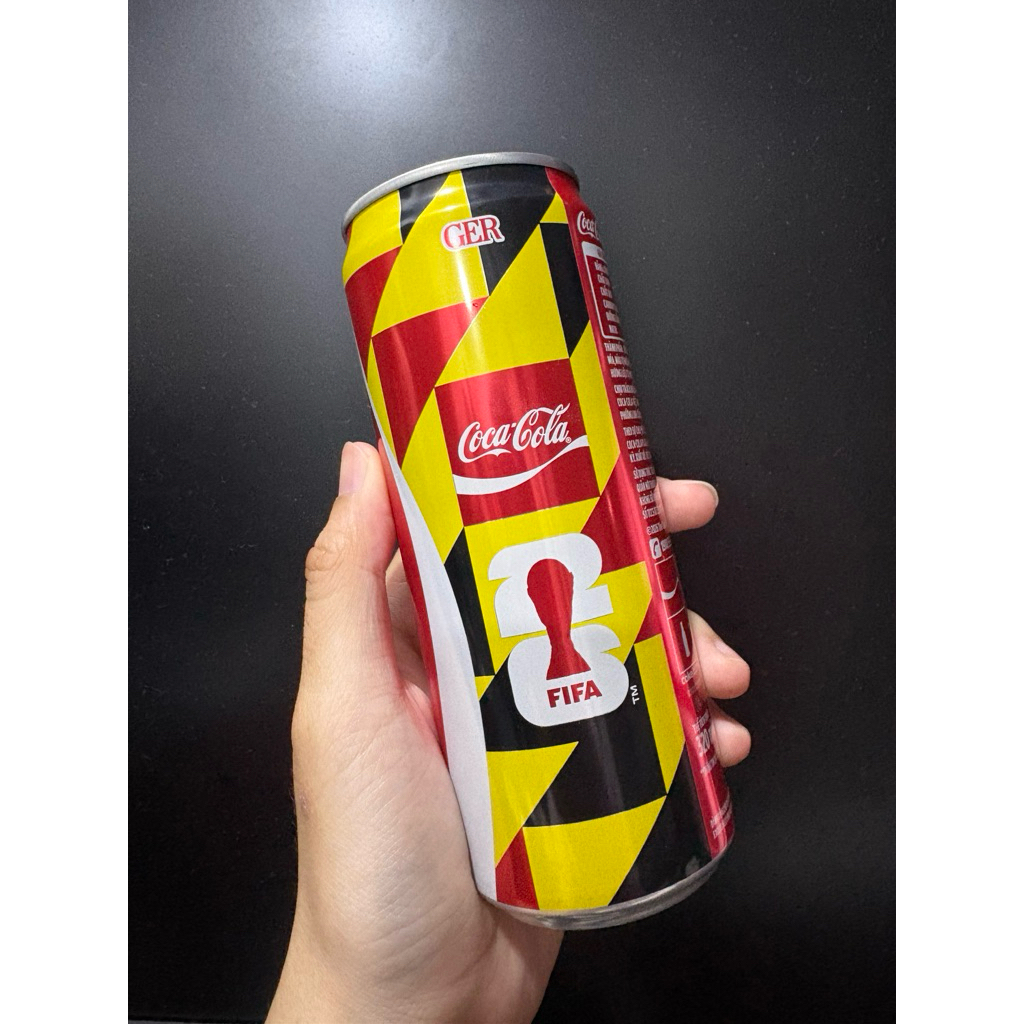 Lon Coca cola phiên bản đội tuyển Đức (Kai Havertz, Kimmich, Sané,...)  kỉ niệm world cup 2026
