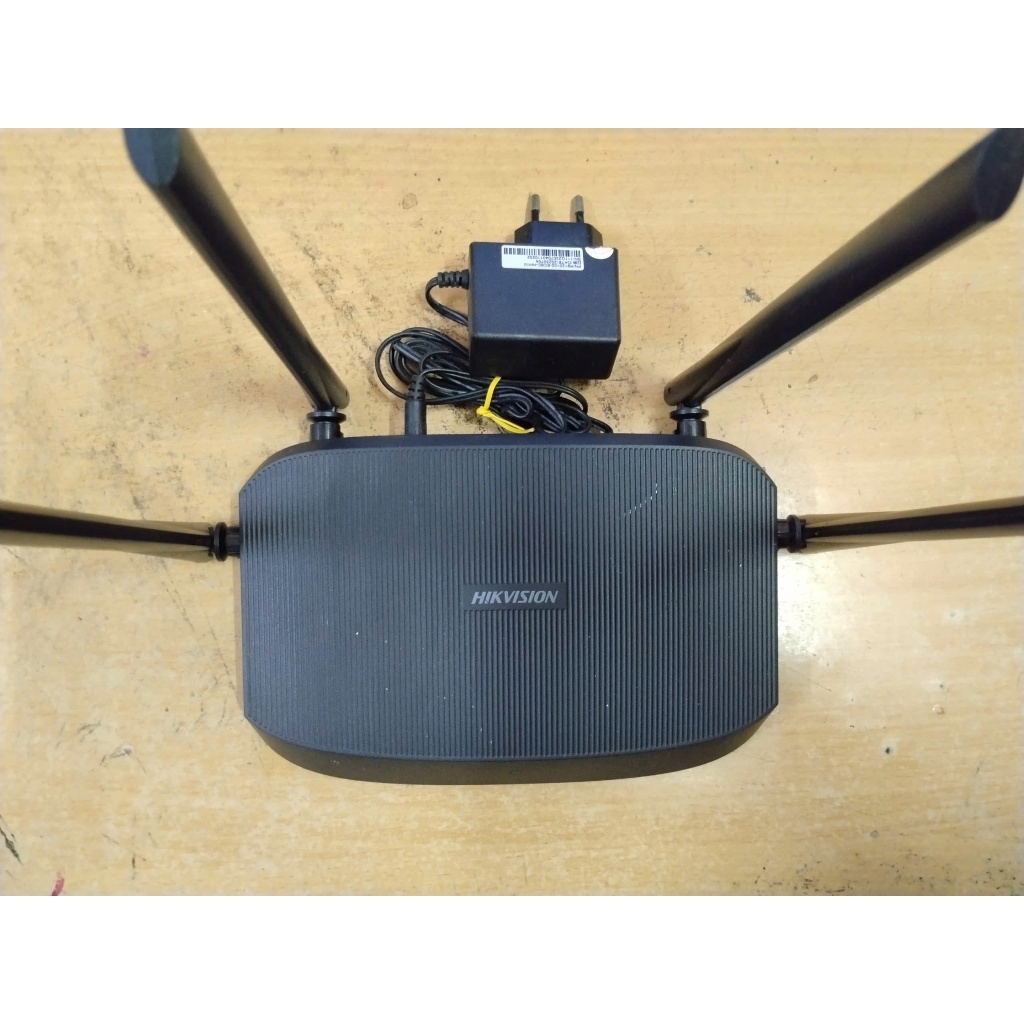 Bộ Phát Wifi HIKVISION DS-3WR12C AC1200 (Hàng Cũ).
