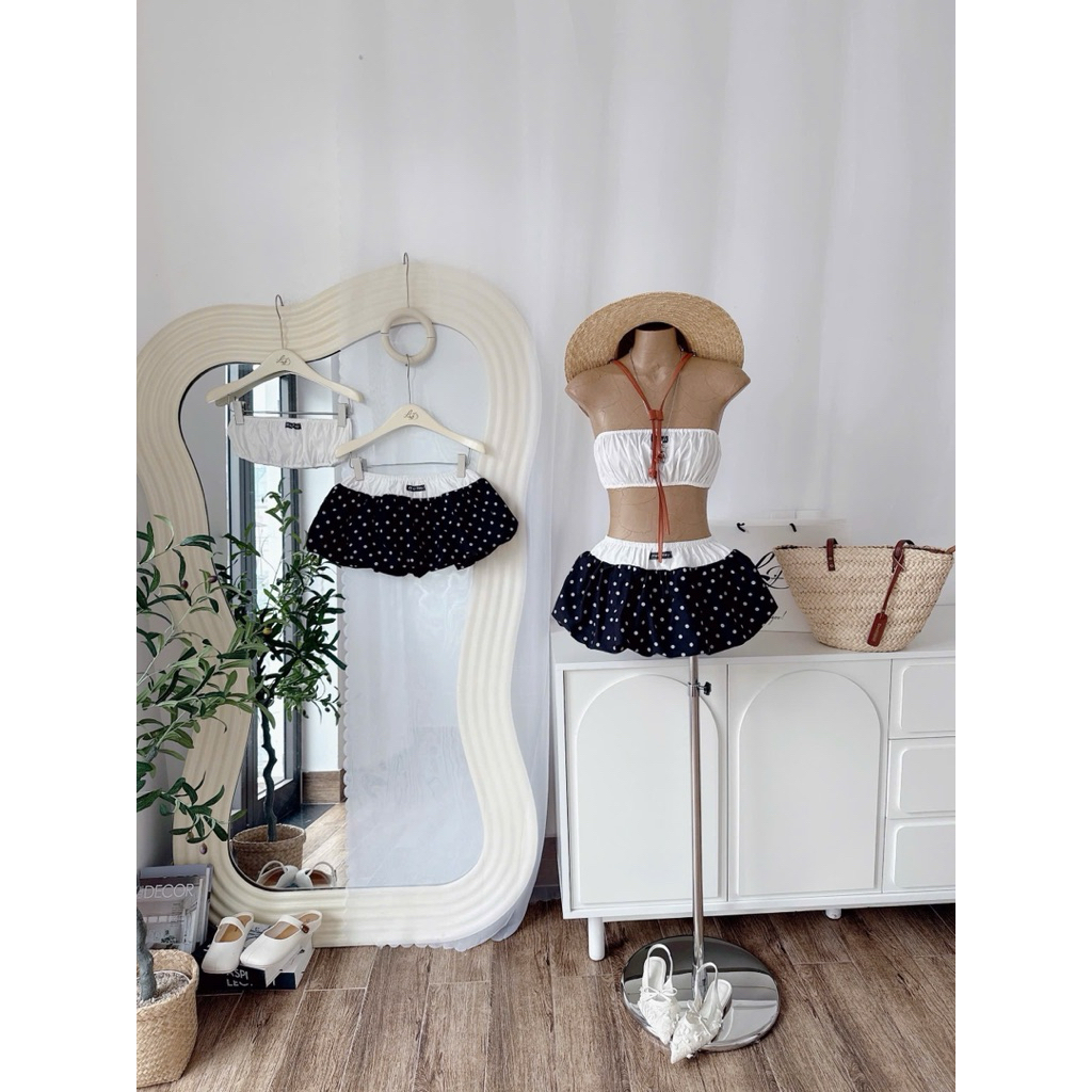 SET MIUMIU ÁO ỐNG CÚP CROPTOP KÈM CHÂN VÁY CHẤM BI PHỐI