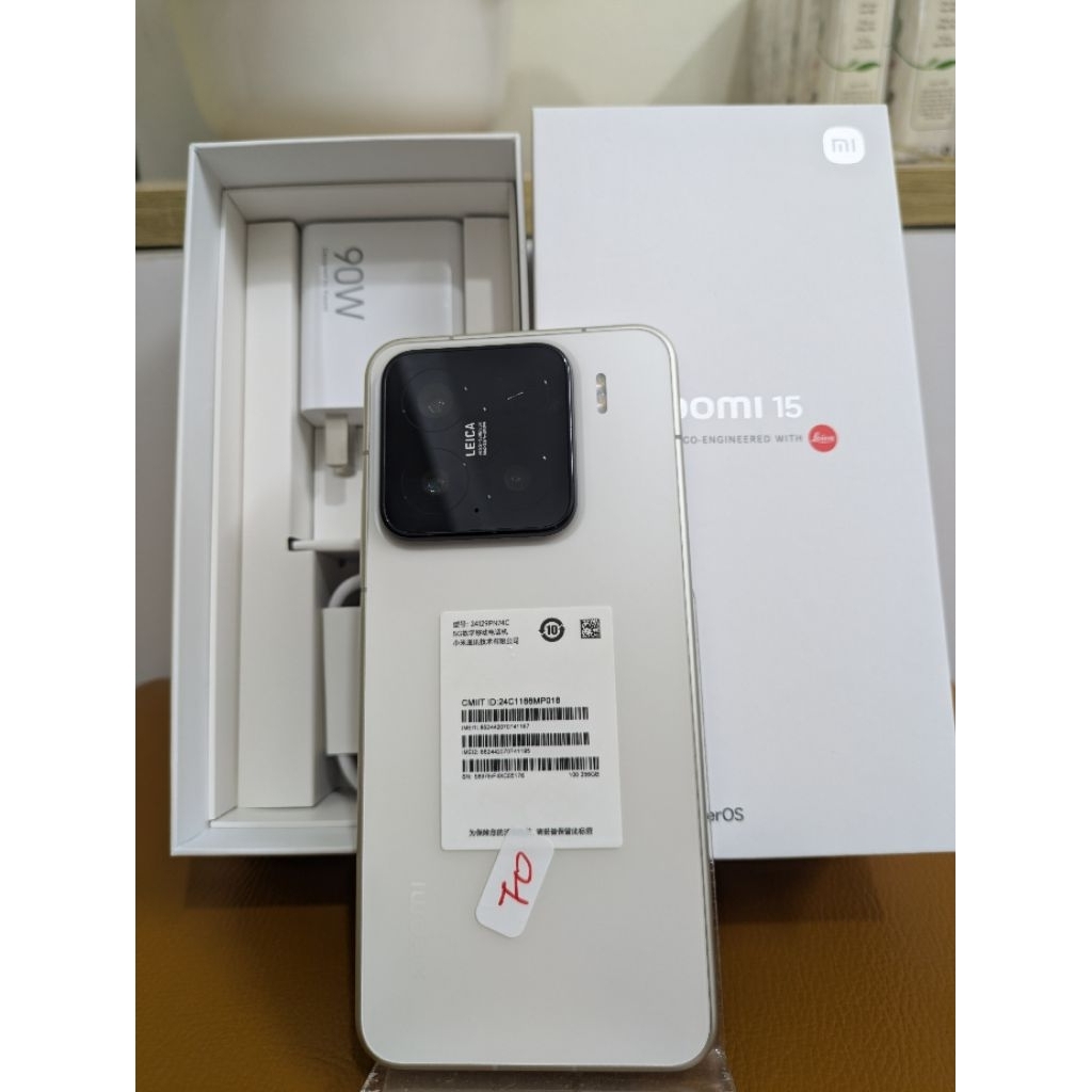 Xiaomi 15 like new full box 12/256 chip Snap 8Elite