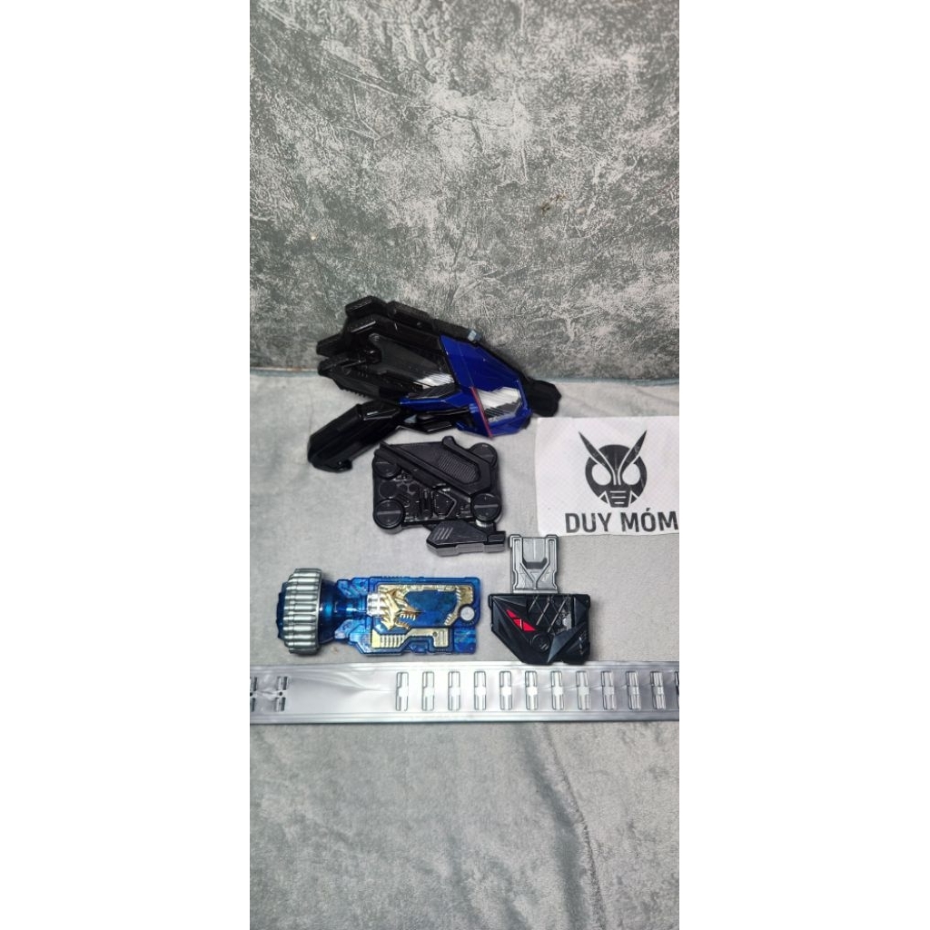 DX A.I.M.S. ShotRiser va DX Rampage Gatling Progrise Key