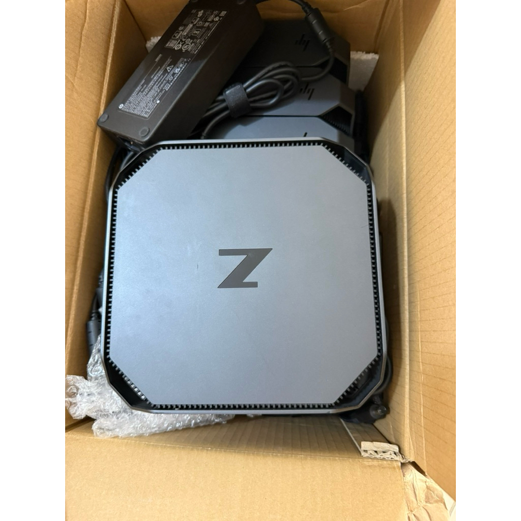 Máy tính để bàn HP Z2 mini G5 WorkStation