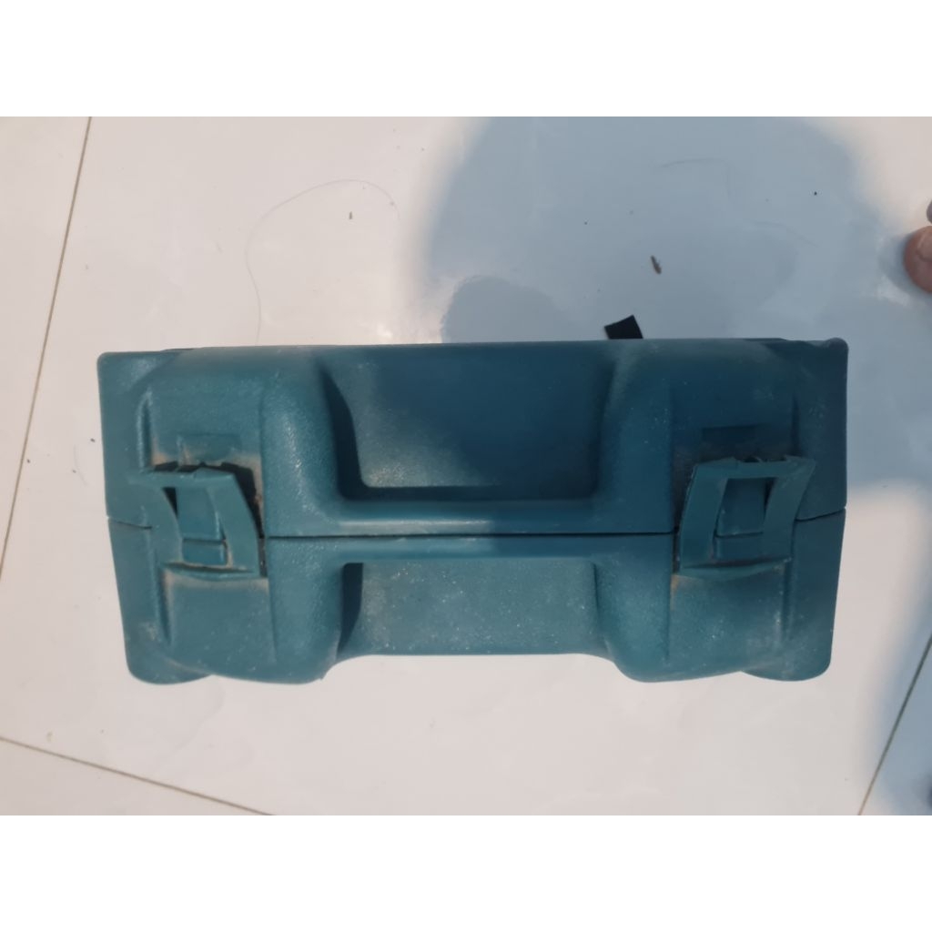 bộ vít của máy makita 6723DW kèm sạc như hình