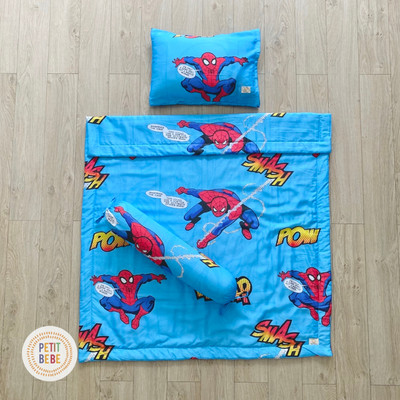 Bộ chăn gối cho bé đi học Người Nhện tencel 60s PETIT BEBE thoáng mát gấp gọn