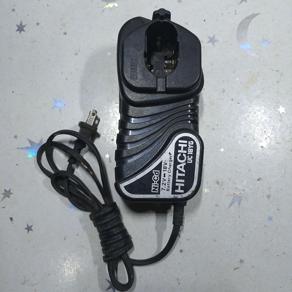 sạc pin niken bãi Hitachi điện 100V