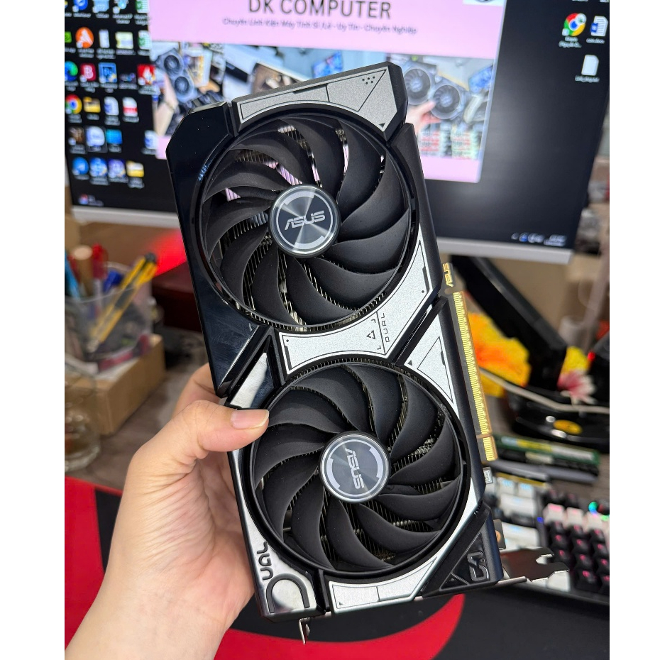 VGA ASUS Dual GeForce RTX 5060 8GB GDDR7 OC Edition (DUAL-RTX5060-O8G)