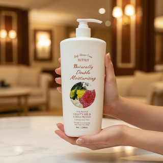 ComBo 4 Chai Sữa tắm LUXURY 1200ml (tinh chất sữa dê tráng sạch dưỡng ẩm toàn thân)