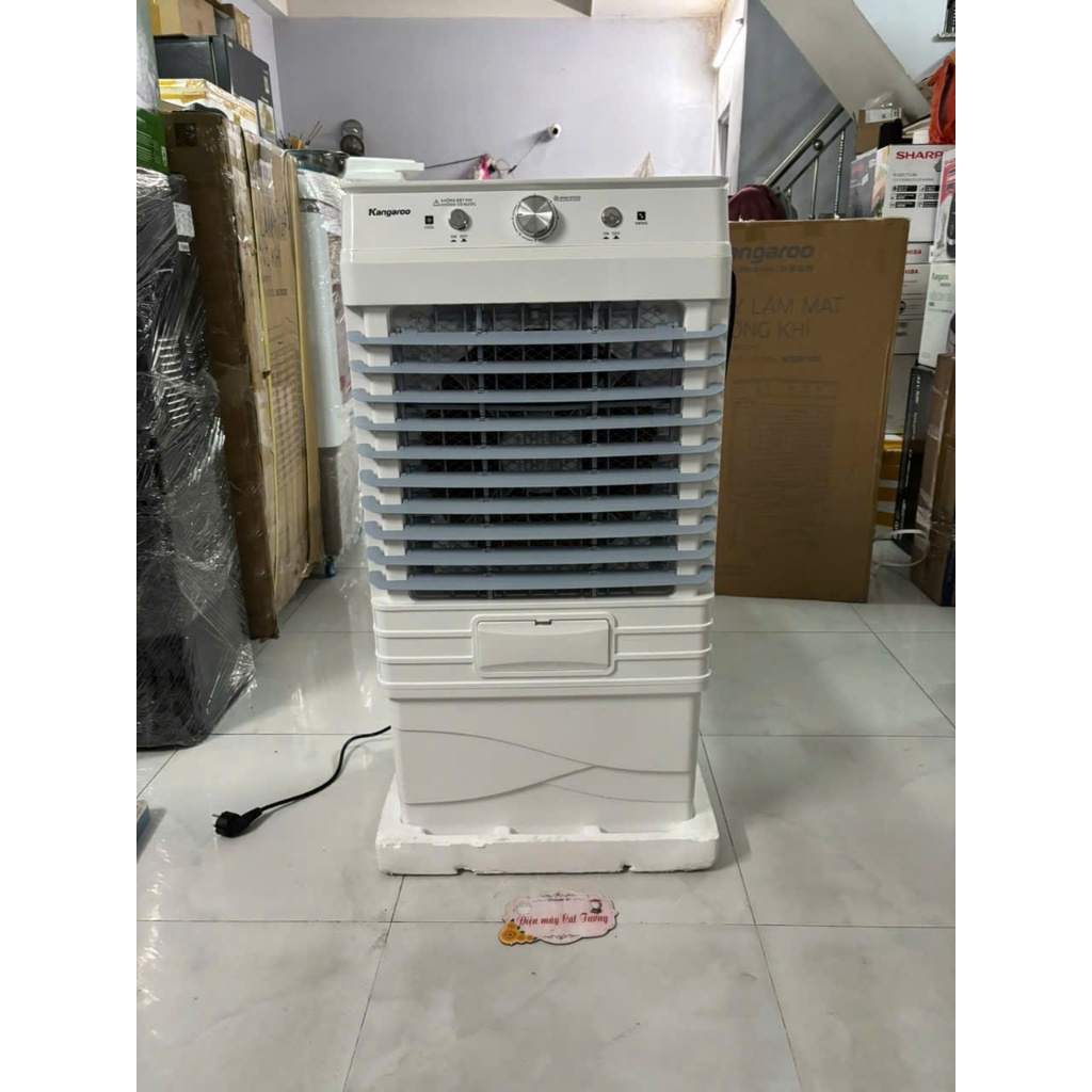 Quạt hơi nước Kangaroo KG50F100 dung tích 110W, 35 lít, nút vặn, hàng chính hãng - Hàng trưng bày