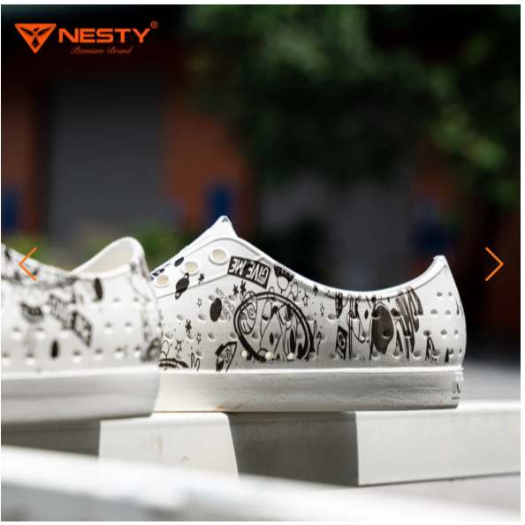 Dép Sục Nesty Graffiti - Nesty - EVA Nhẹ Êm - Chống Trơn