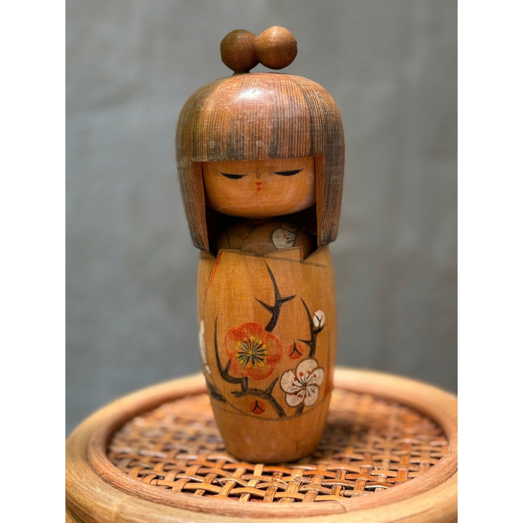 Búp bê gỗ Kokeshi
