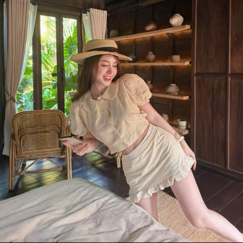 Set váy ngắn - Set váy tiểu thư đáng iu cho nàng hẹn hò, set đũi xô thêu hoa cao cấp, áo cổ sen tay 