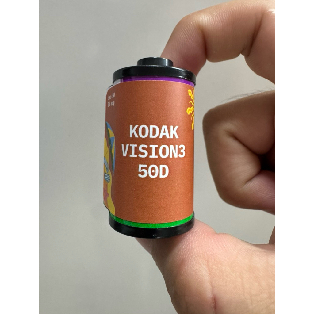 Film Kodak Vision 3 50D - Năm sản xuất 2019 - 36 kiểu